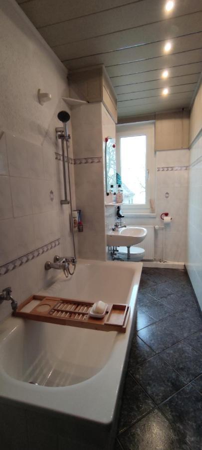 Komfortables Und Sauberes Zimmer لبسيا المظهر الخارجي الصورة